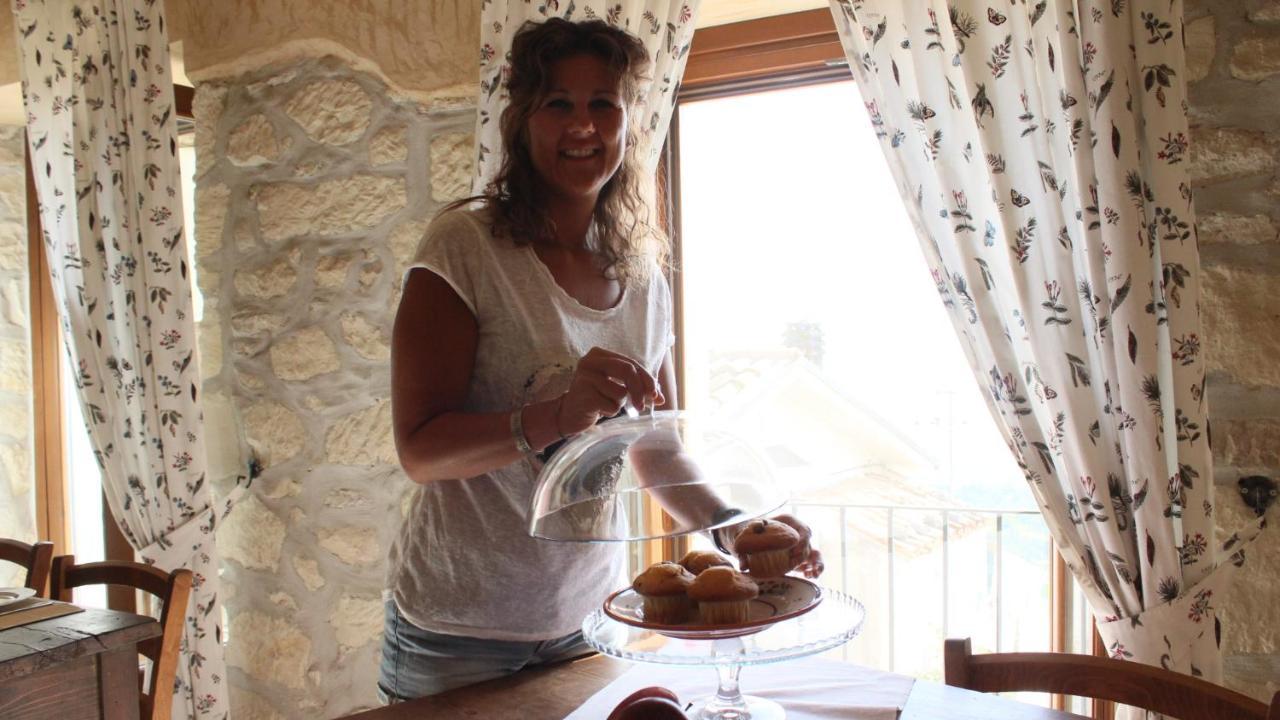 B&B Lo Gnomo Pennapiedimonte Buitenkant foto