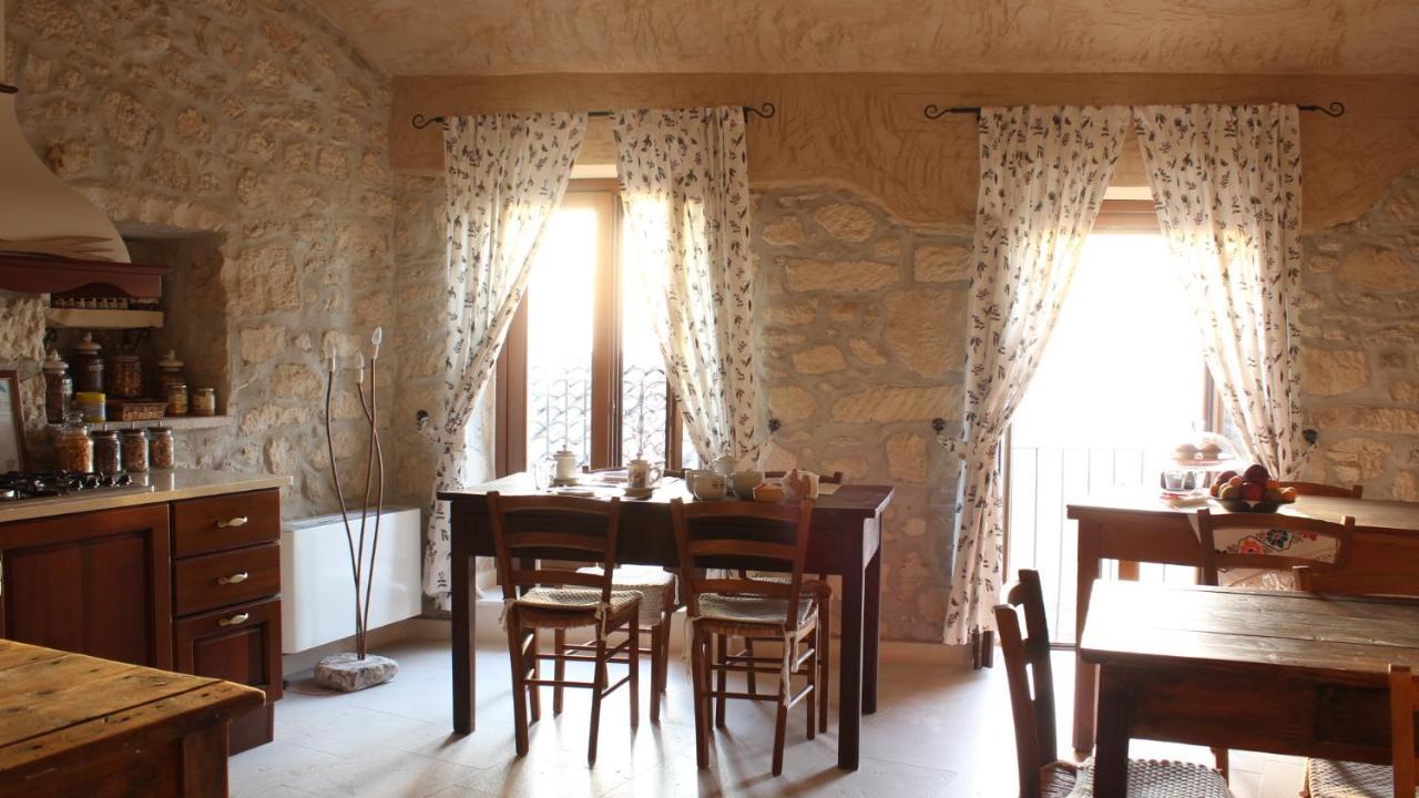 B&B Lo Gnomo Pennapiedimonte Buitenkant foto