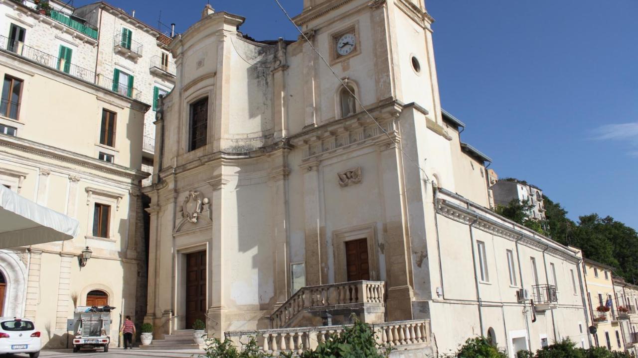 B&B Lo Gnomo Pennapiedimonte Buitenkant foto